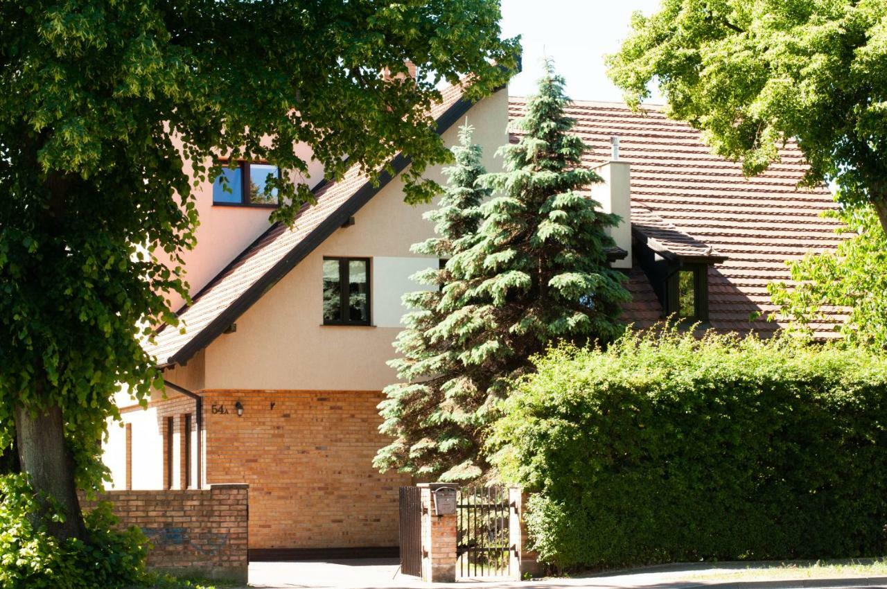 Willa Goscinny Dom Kolobrzeg Exterior photo